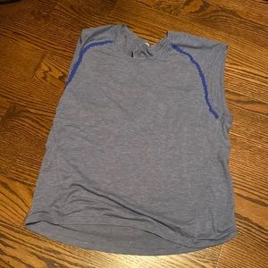Lululemon short sleeve top, size 6